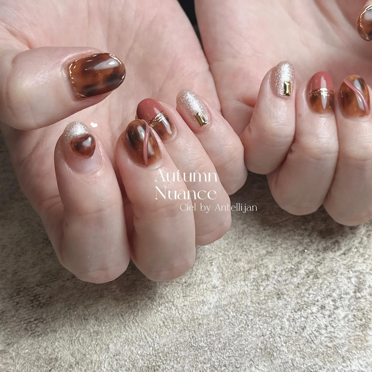 秋定番べっこうネイル💅🍂